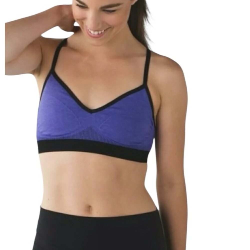 Lululemon Hold Your Om II Seamless Bra Purple 6 Cross-Back Sports Bra